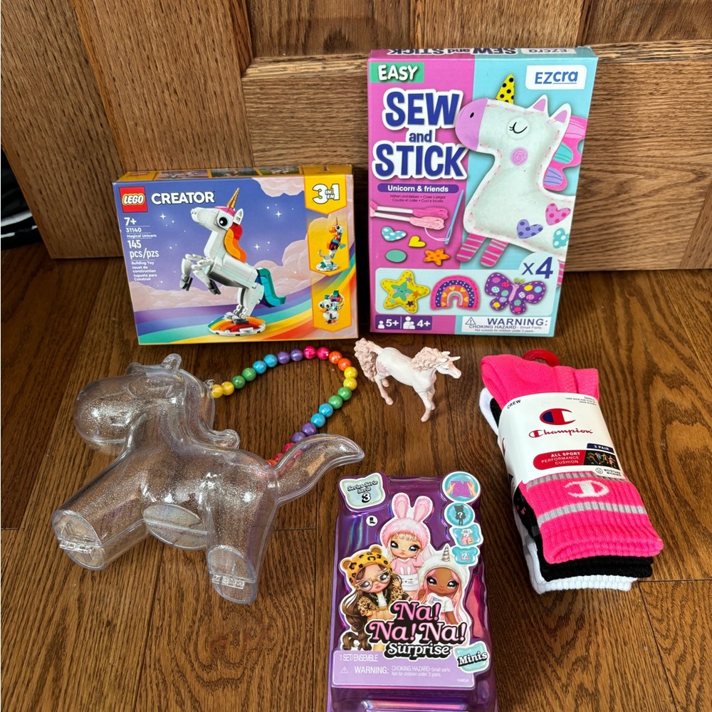 LEGO Creator Unicorn Set Unicorn Craft Kit, Na! Na! Na! Surprise Bundle Gift Set